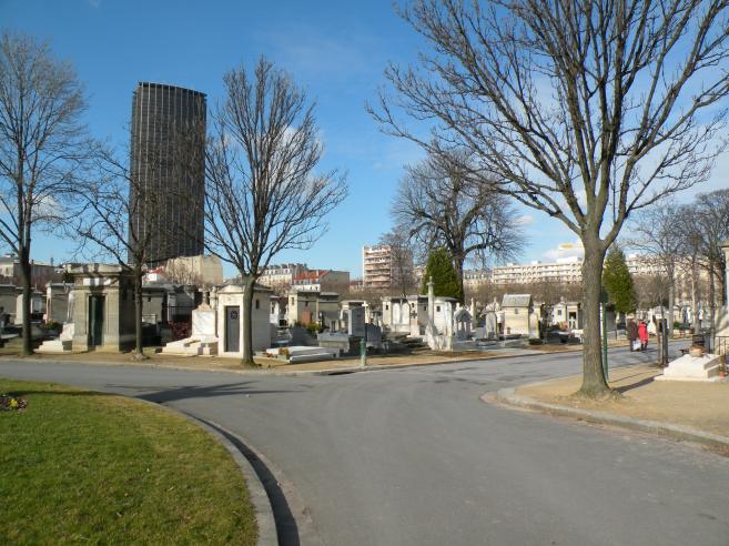  cimetière et tour Montparnasse
